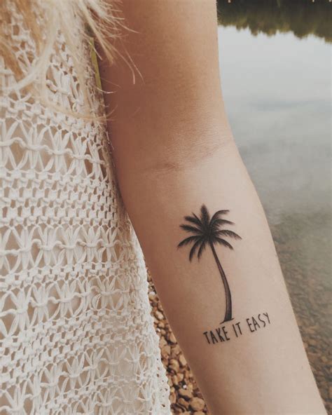 palmera tatuaje|TATUAJES DE PALMERAS ⊛ Diseños y significados